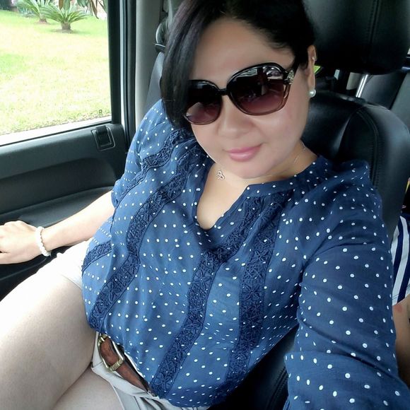 Meet your Posher, Jessica - Picture 1 of 1